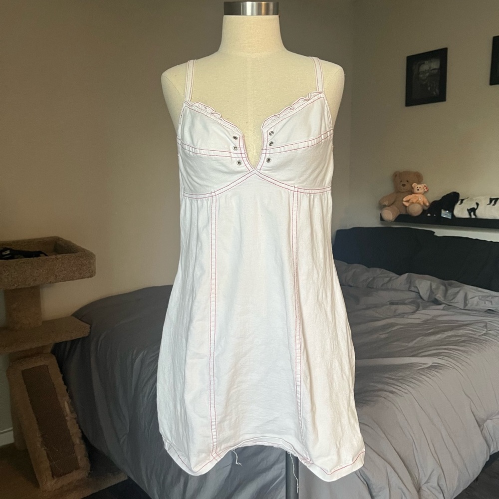 zip up denim mini dress (missing the strings for the bust of the dress)